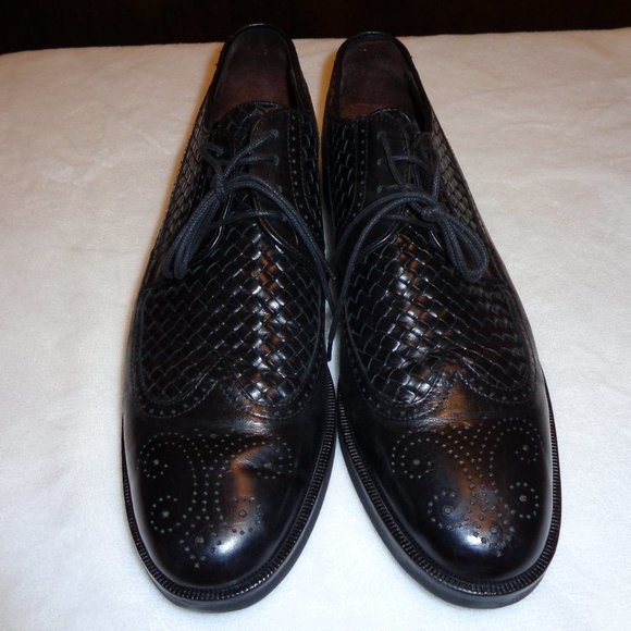 E.T. Wright Men\'s Size 10.5 Narrow Black Shoes main image 4